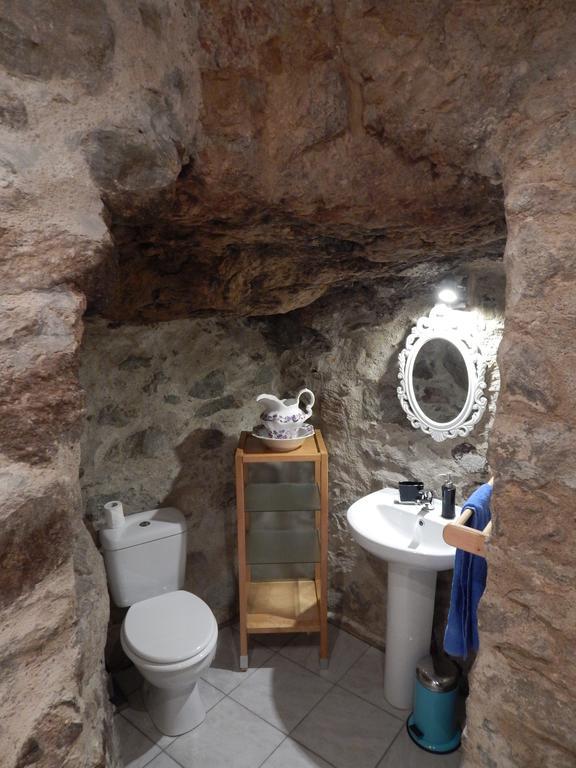 Mas Scott Appartement Serralongue Buitenkant foto